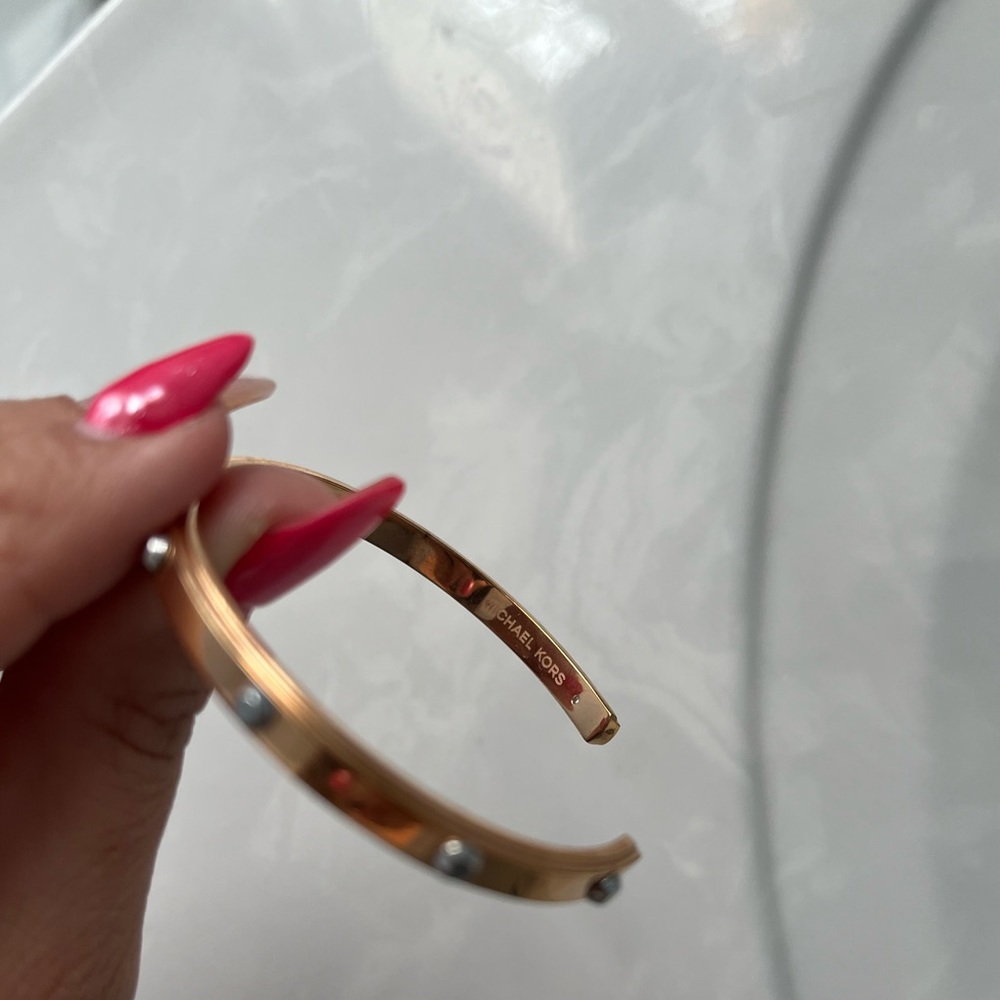 Michael kors studded bangle rose gold